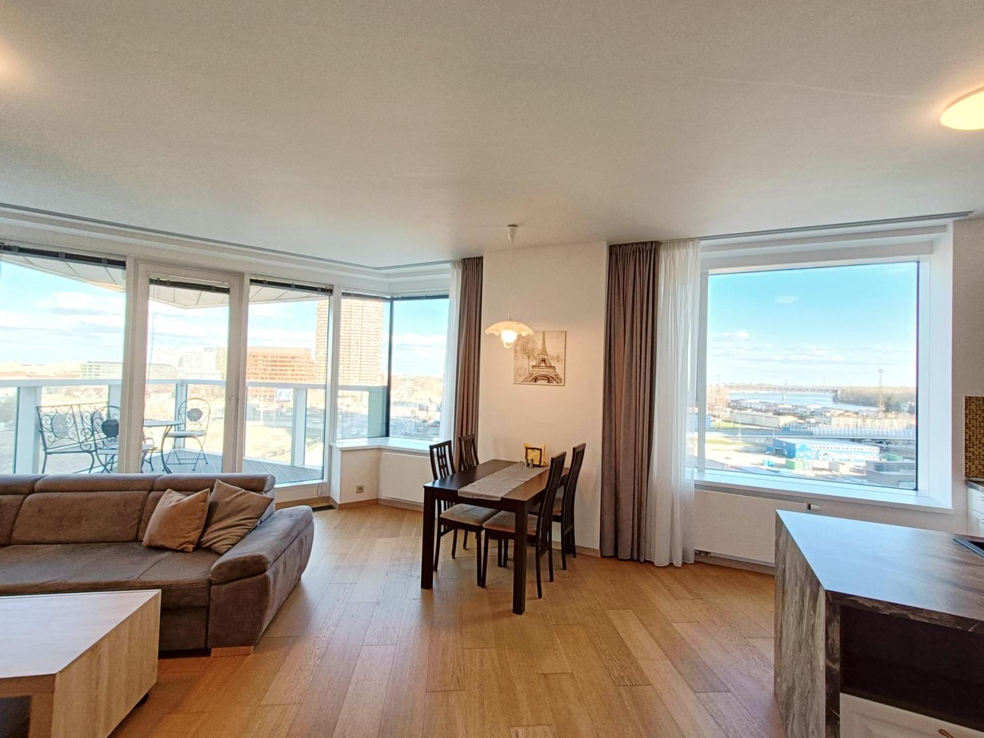 Sag Panorama City Apartment 3 Rooms Free Parking Free Wifi Bratislava Buitenkant foto