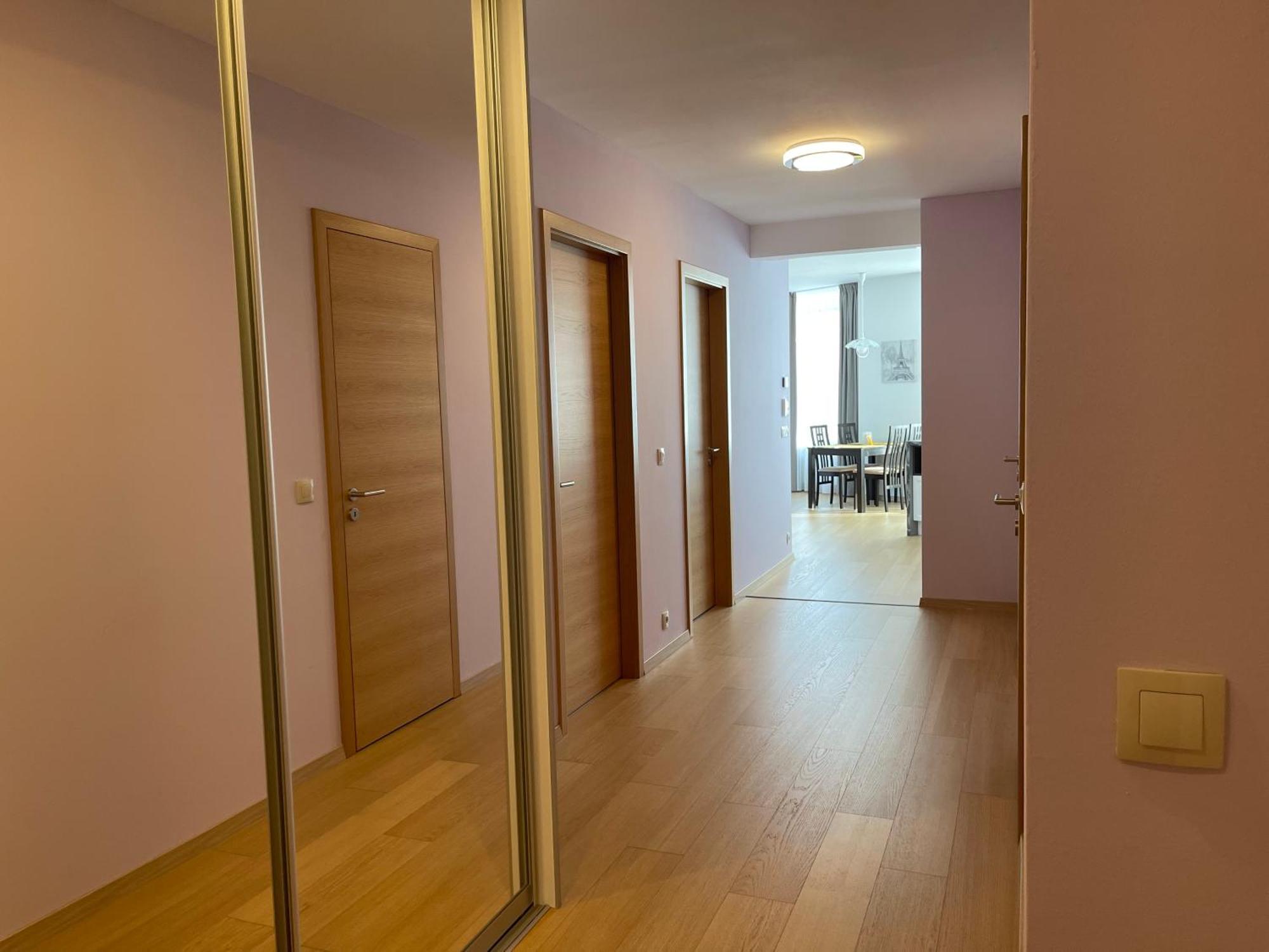 Sag Panorama City Apartment 3 Rooms Free Parking Free Wifi Bratislava Buitenkant foto