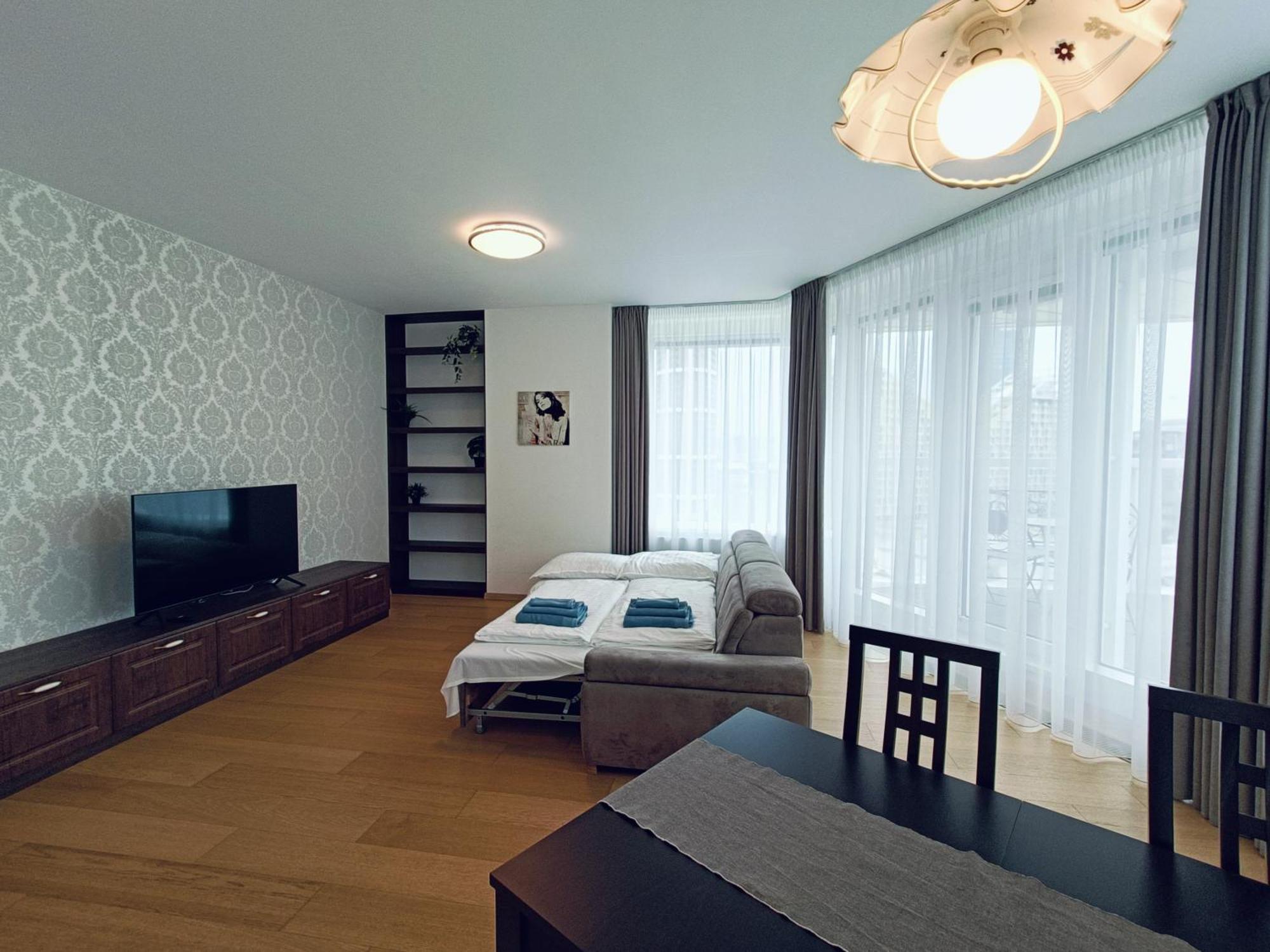Sag Panorama City Apartment 3 Rooms Free Parking Free Wifi Bratislava Buitenkant foto